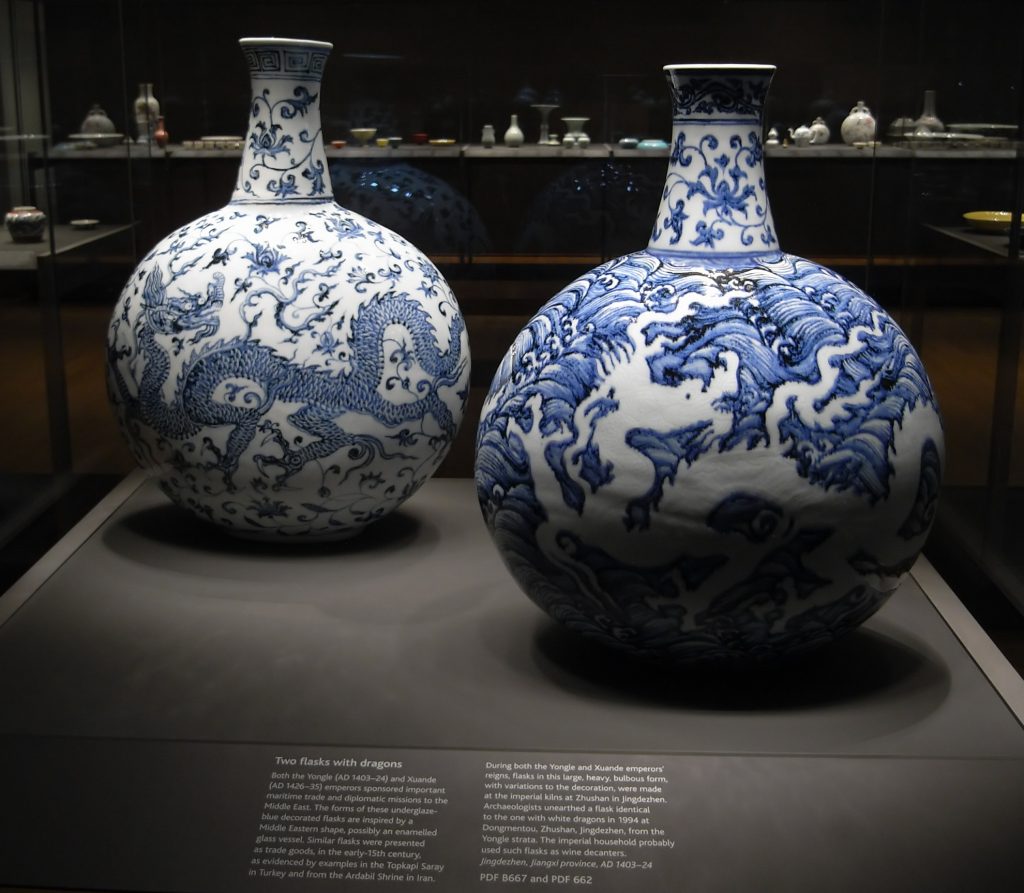 chinese imperial porcelain antique - via Kitty MASON Elite Business Club